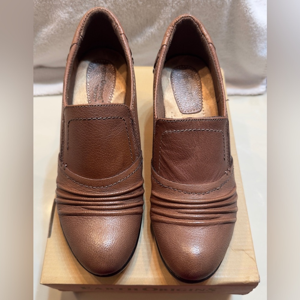 Earth Origins Derby Shoes 81/2 M